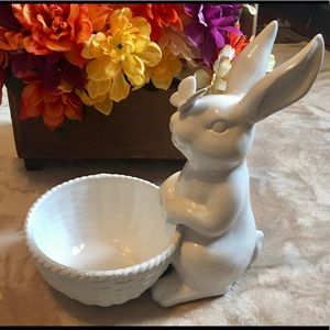Williams Sonoma Bunny candy plate.